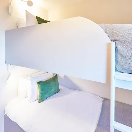 Host & - 'salty' Seaview Vakantiehuis